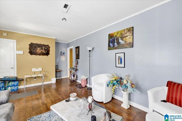 137 BROOKWOOD ROAD W, Midfield, AL 35228