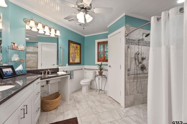 2027 FM 779, Mineola, TX 75773