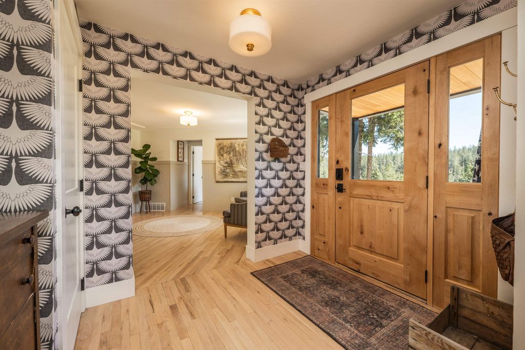 19009 N Little Spokane Dr, Colbert, WA 99005 photo 4