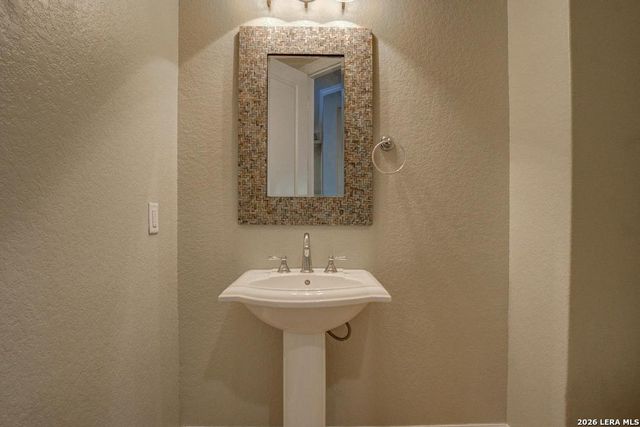 12523 Prince Solms, San Antonio, TX 78253