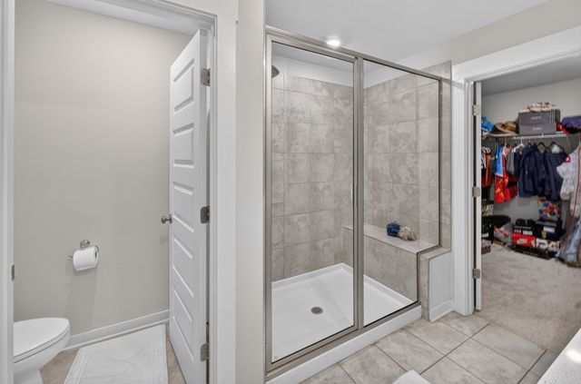 547 Ballard Dr, White House, TN 37188