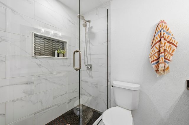 8400 Jamestown DR 332, Austin, TX 78758