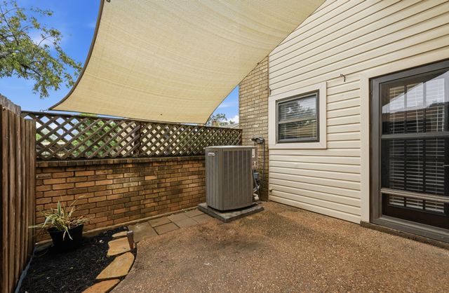 8400 Jamestown DR 332, Austin, TX 78758