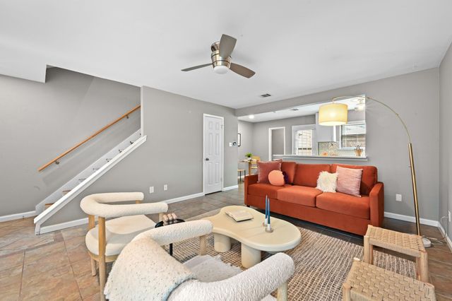 8400 Jamestown DR 332, Austin, TX 78758