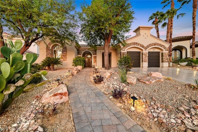 25 Avenida Fiori, Henderson, NV 89011
