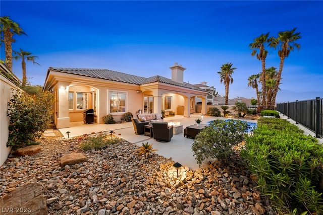 25 Avenida Fiori, Henderson, NV 89011
