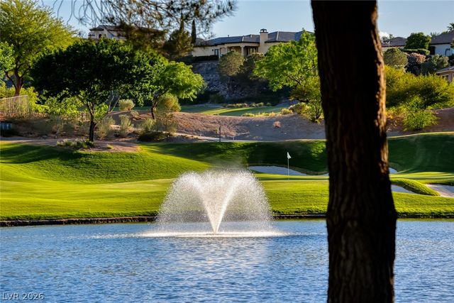 25 Avenida Fiori, Henderson, NV 89011