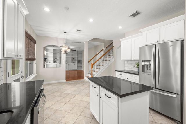 15903 Heron Trail, Tomball, TX 77377