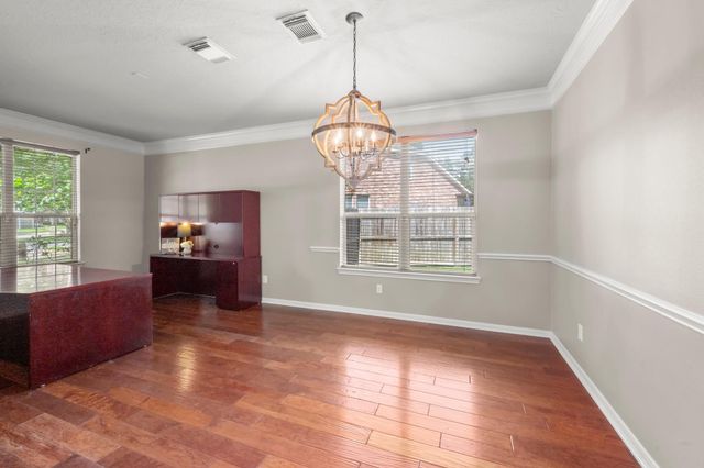 15903 Heron Trail, Tomball, TX 77377