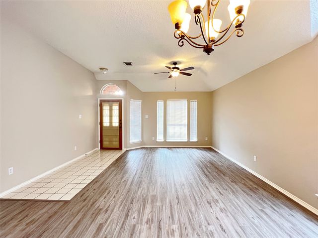 15 Heritage Way, Allen, TX 75002