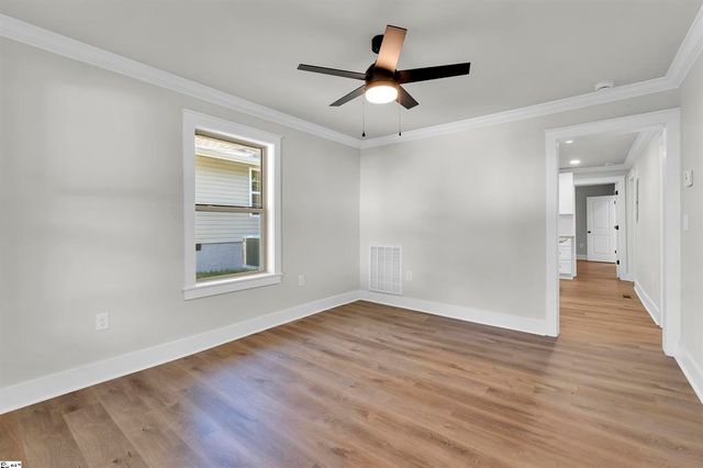 110 McDade Street, Greenville, SC 29611