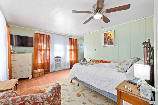 1909 Coggin Avenue, Brownwood, TX 76801