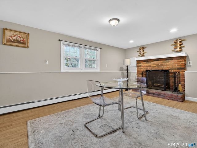 15 Partridge Lane, Clinton, CT 06413