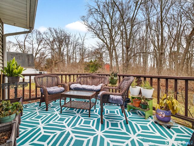 15 Partridge Lane, Clinton, CT 06413