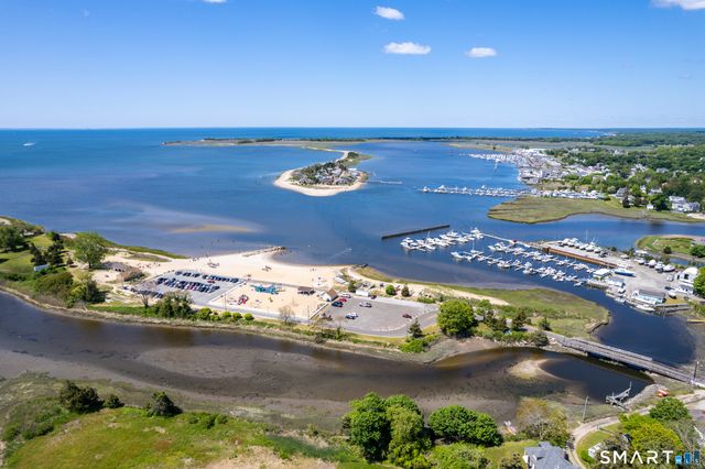 15 Partridge Lane, Clinton, CT 06413