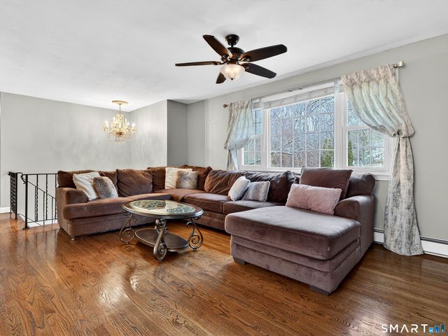 15 Partridge Lane, Clinton, CT 06413