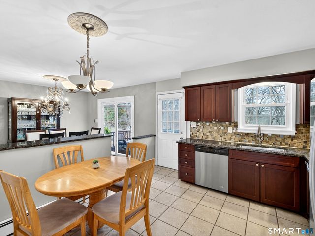 15 Partridge Lane, Clinton, CT 06413