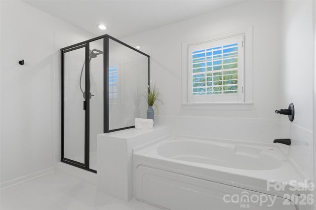 11282 Ballanvilla Drive, Charlotte, NC 28277