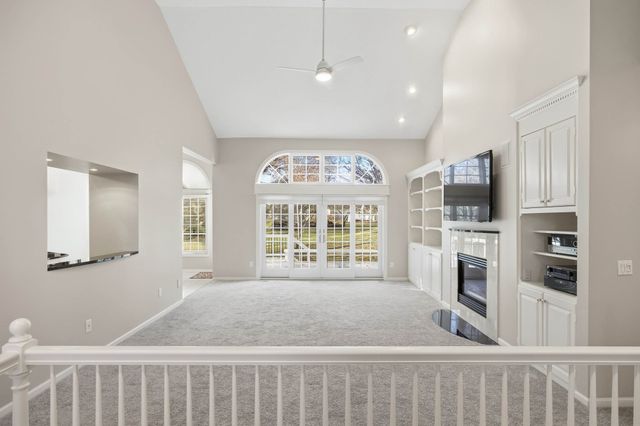 13598 Village Court, Clive, IA 50325