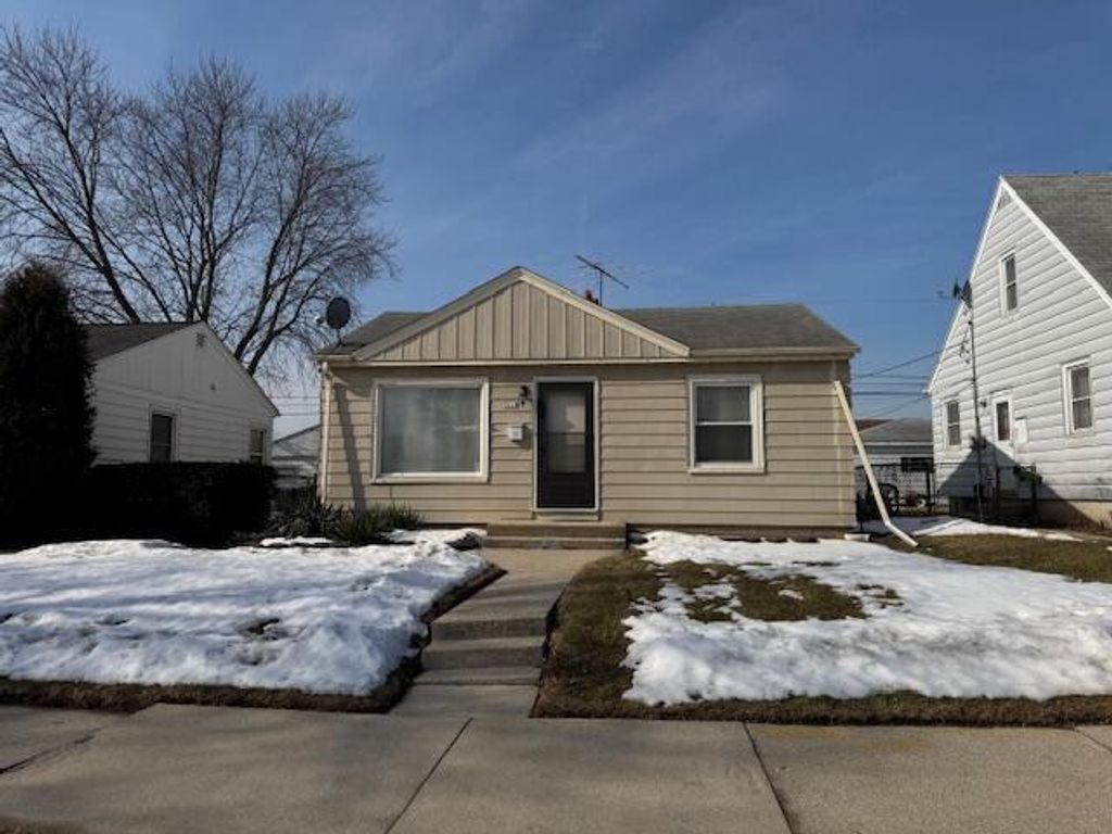 5019 N 51st BOULEVARD, Milwaukee, WI 53218