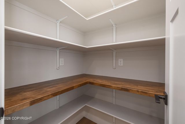 2641 N Cottage Hill Drive, Palmer, AK 99645