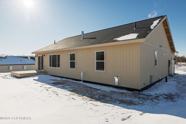 2641 N Cottage Hill Drive, Palmer, AK 99645
