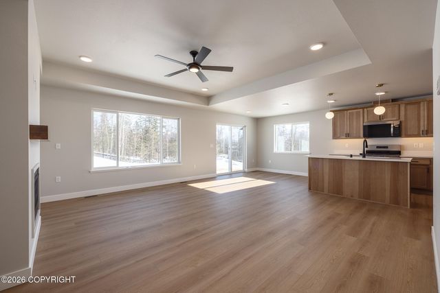 2641 N Cottage Hill Drive, Palmer, AK 99645