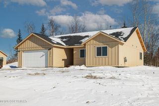 2641 N Cottage Hill Drive, Palmer, AK 99645