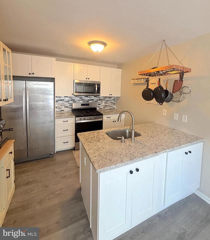 4746 SUMMERSWEET DR, Mays Landing, NJ 08330