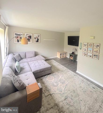 4746 SUMMERSWEET DR, Mays Landing, NJ 08330