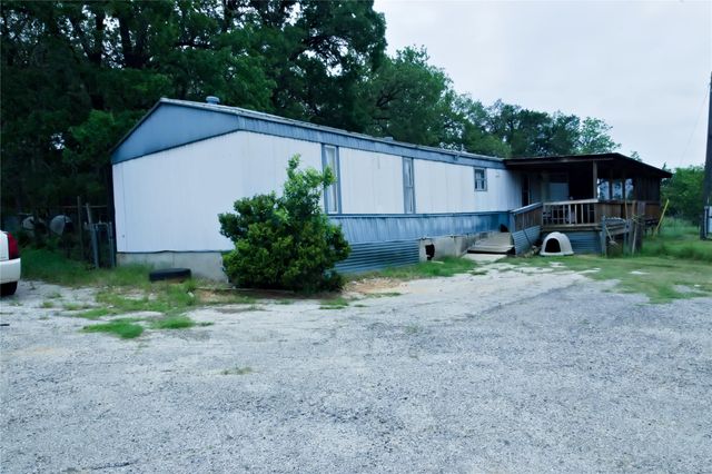 109 Wayside DR, Elgin, TX 78621