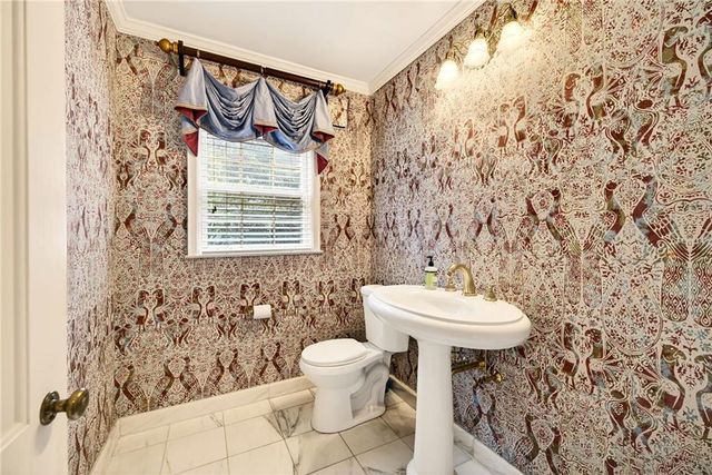 596 W Wesley Road NW, Atlanta, GA 30305