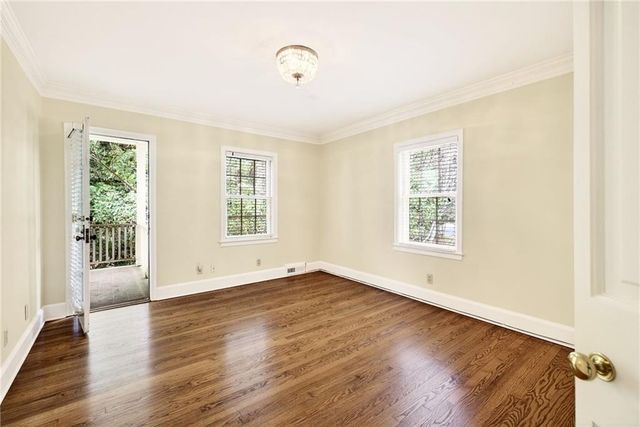 596 W Wesley Road NW, Atlanta, GA 30305