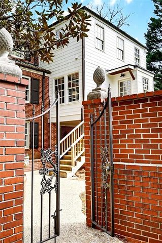 596 W Wesley Road NW, Atlanta, GA 30305