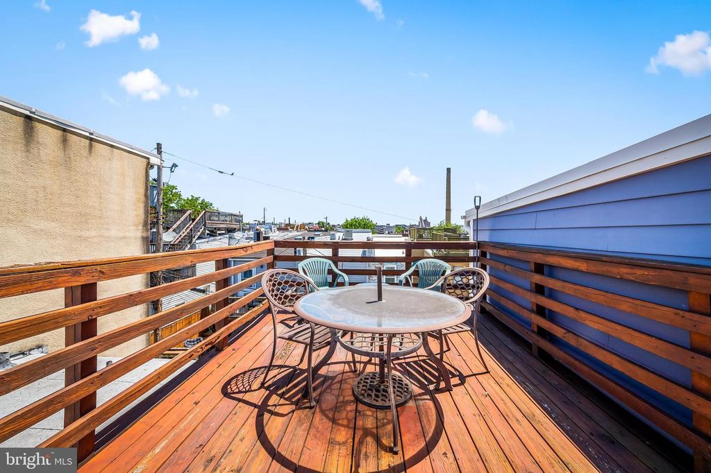 Image 28 of property listing at 819 S PORT ST, Baltimore, MD 21224