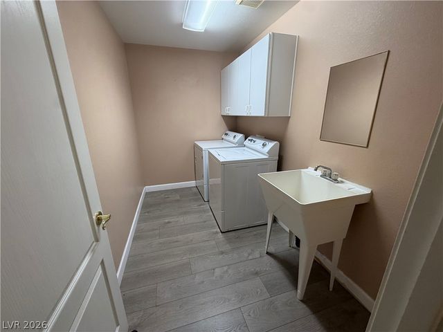 2381 GOLDFIRE Circle, Henderson, NV 89052