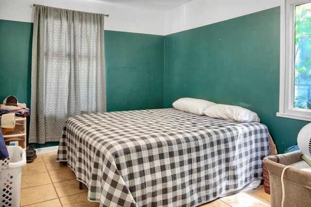 60 Francis Ave, Leesville, LA 71446