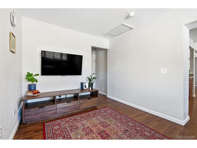 2960 Ivy St, Denver, CO 80207