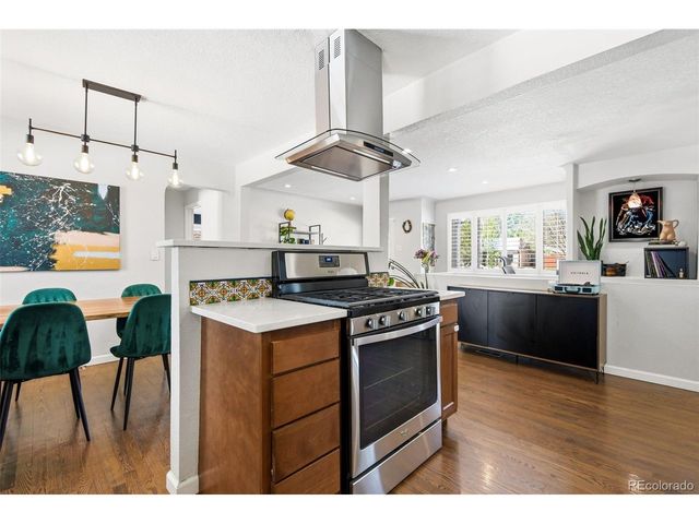 2960 Ivy St, Denver, CO 80207