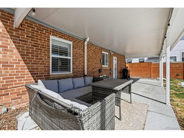 2960 Ivy St, Denver, CO 80207