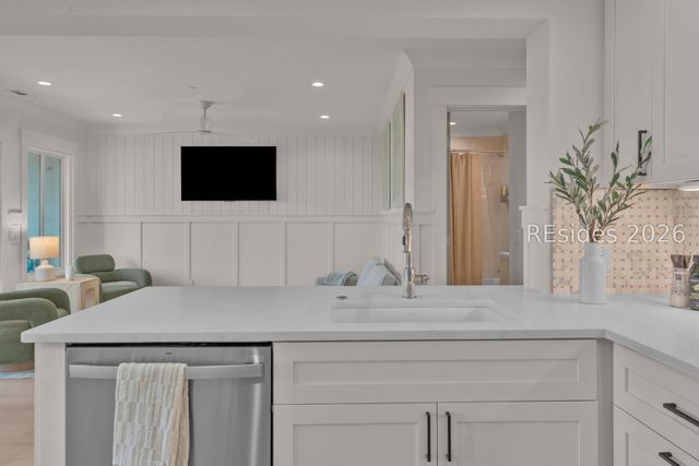 40 Folly Field Road UNIT 326, Hilton Head Island, SC 29928