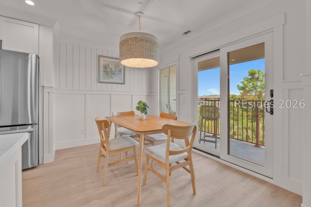 40 Folly Field Road UNIT 326, Hilton Head Island, SC 29928