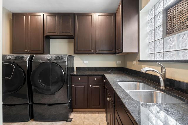 2115 Kenilworth Avenue, Berwyn, IL 60402