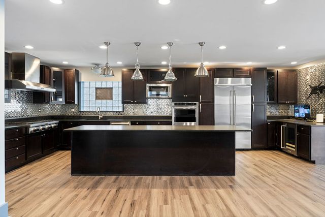 2115 Kenilworth Avenue, Berwyn, IL 60402