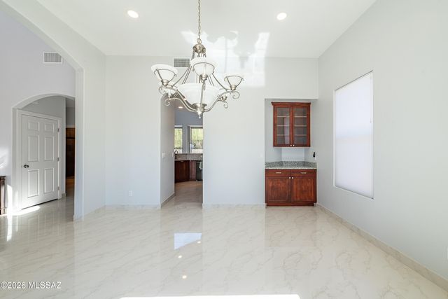 9465 E Sanctuary Place, Tucson, AZ 85749