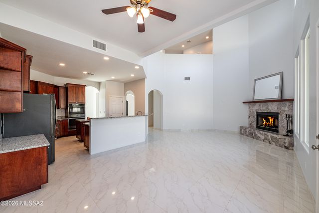 9465 E Sanctuary Place, Tucson, AZ 85749