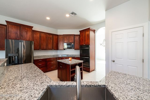 9465 E Sanctuary Place, Tucson, AZ 85749