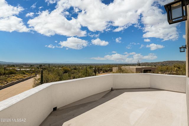 9465 E Sanctuary Place, Tucson, AZ 85749