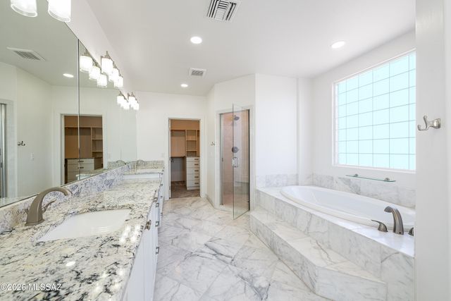 9465 E Sanctuary Place, Tucson, AZ 85749