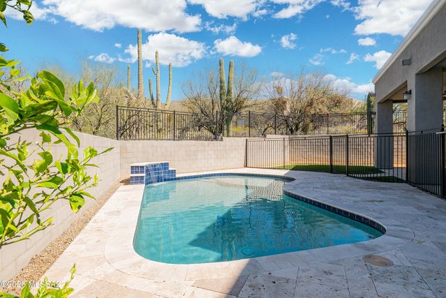 9465 E Sanctuary Place, Tucson, AZ 85749